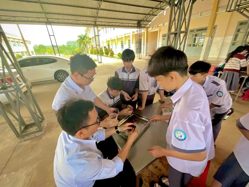 CHƯƠNG TRÌNH TRẢI NGHIỆM VÀ KỸ NĂNG CHO HỌC SINH KHỐI 9